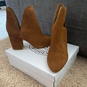 Steve Madden ankle bootie Rookie chestnut color
